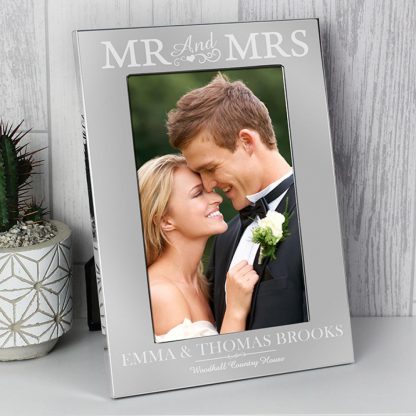 Personalised Silver Mr & Mrs 4x6 Photo Frame