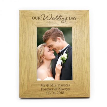 Personalised 'Our Wedding Day' Oak Finish 4x6 Photo Frame