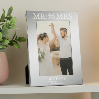 Personalised Silver Mr & Mrs 4x6 Photo Frame